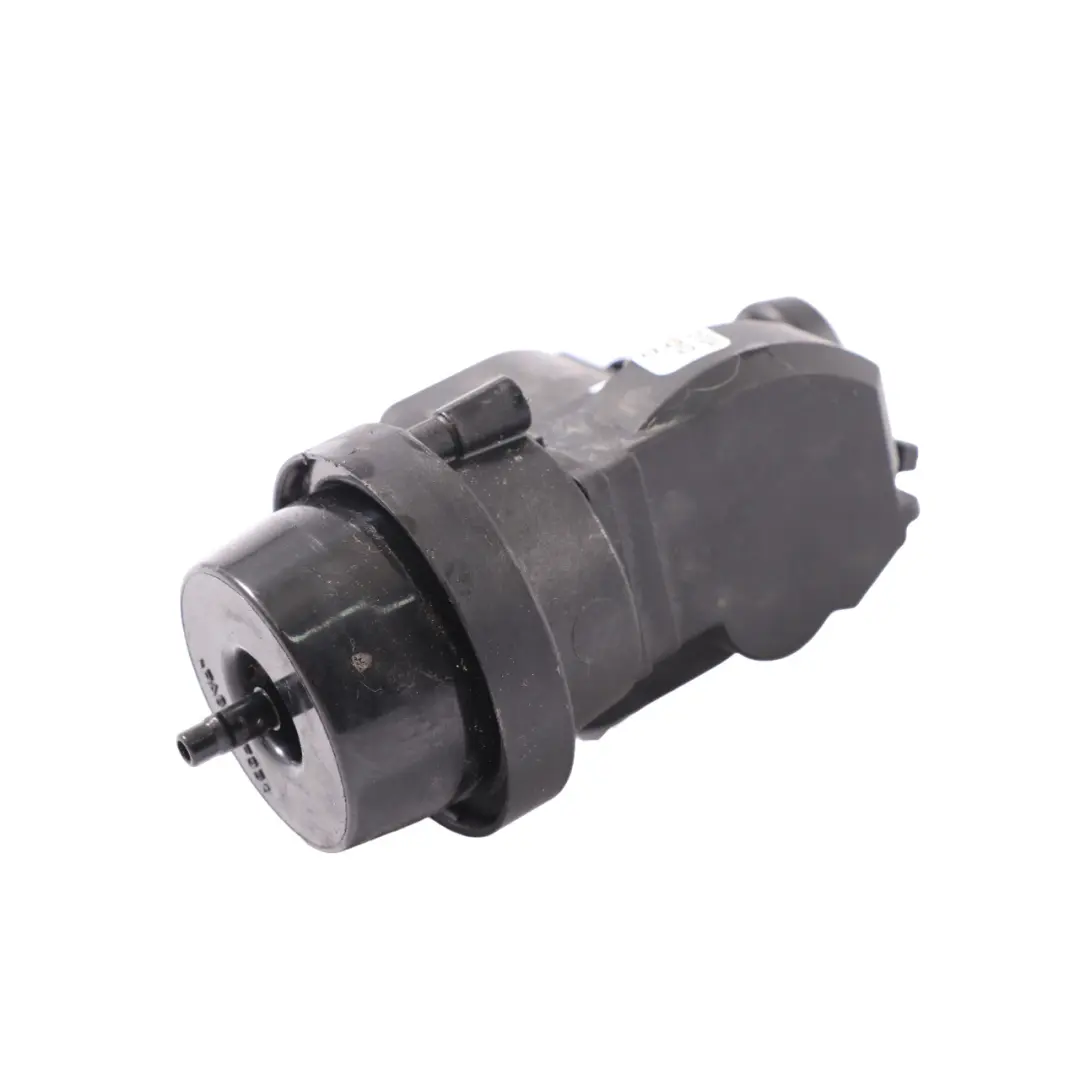  Ligne de purge Mercedes W204 W212 Vanne d'arrêt du réservoir - SKU A2702001600 - Numéro de pièce A2702001600
