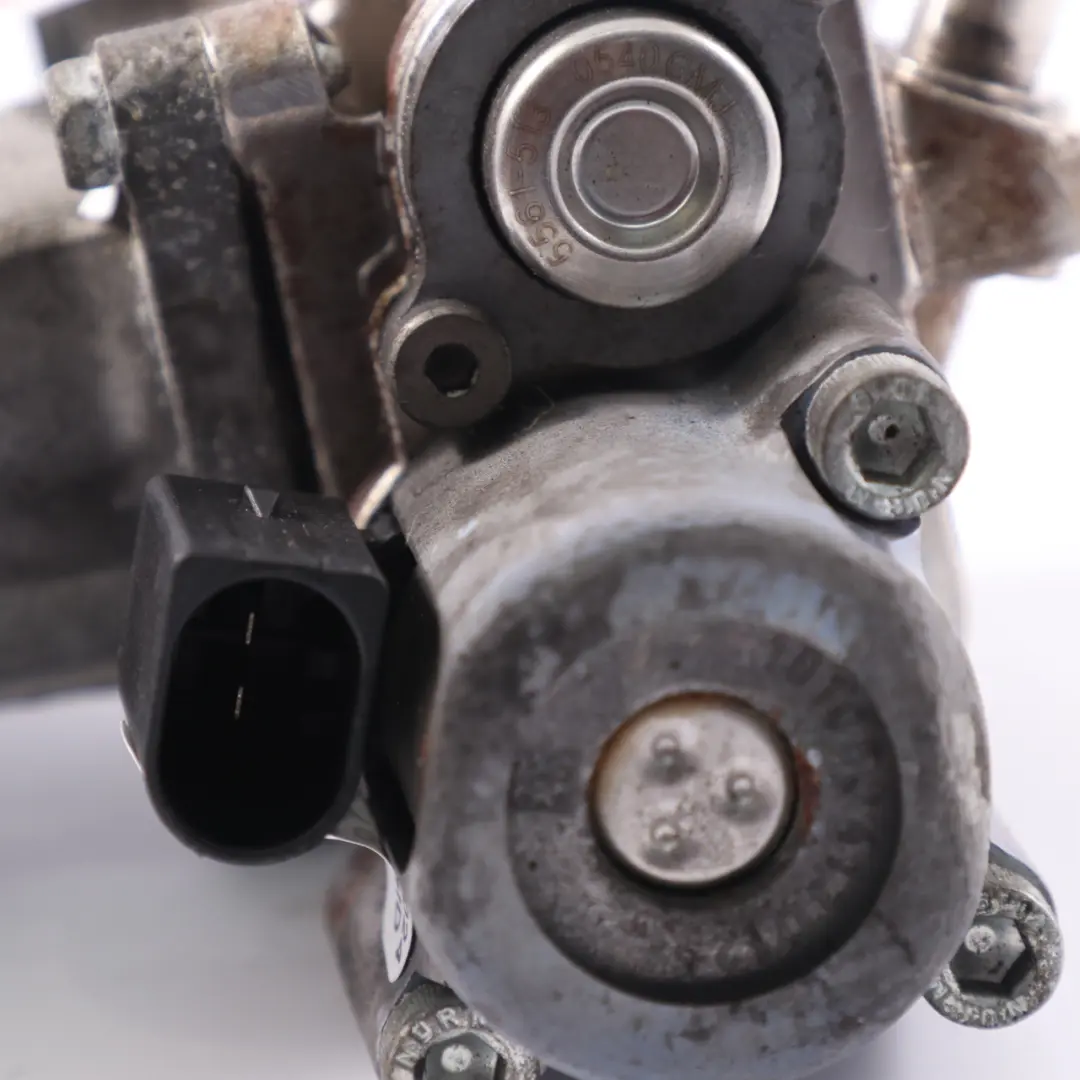 Pompa Wtryskowa Paliwa M271 Benzyna do Mercedes W204 W212 o numerze A2710702201 Mercedes W204 W212 Pompa Wtryskowa Paliwa M271 Benzyna - SKU A2710702201 - Numer Części A2710702201