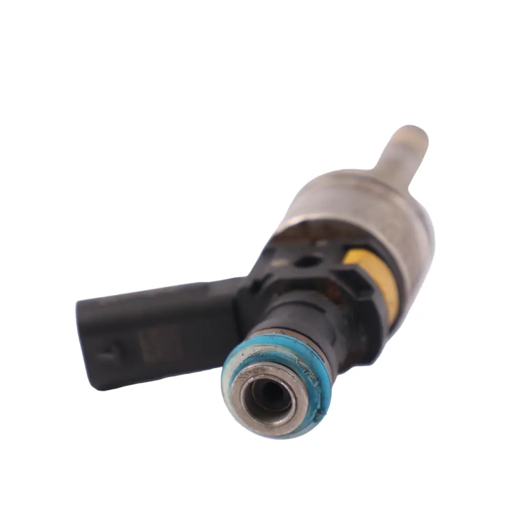 C180 Petrol M271 Fuel Injector Injection Nozzle to Mercedes W204 with Part number A2710781123 Mercedes W204 C180 Petrol M271 Fuel Injector Injection Nozzle - SKU A2710781123 - Part number A2710781123