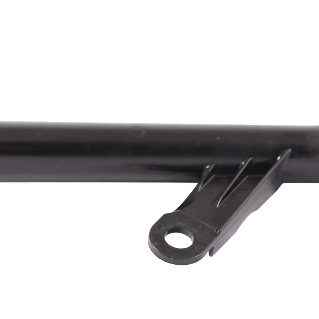 Tuyau pompe à eau Radiateur Conduite refroidissement Mercedes W204 - SKU A2712002452-2 - Numéro de pièce A2712002452