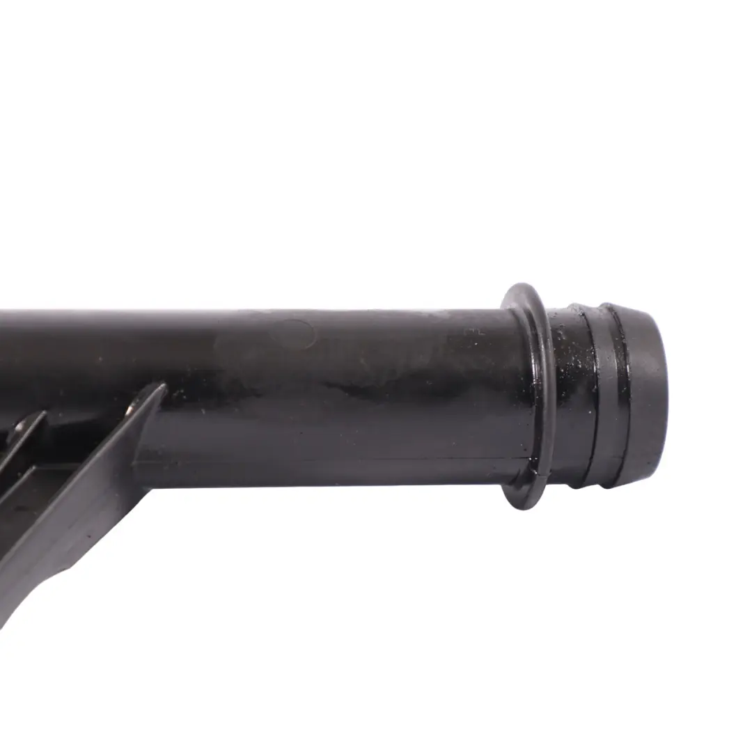 Tuyau pompe à eau Radiateur Conduite refroidissement Mercedes W204 - SKU A2712002452-2 - Numéro de pièce A2712002452