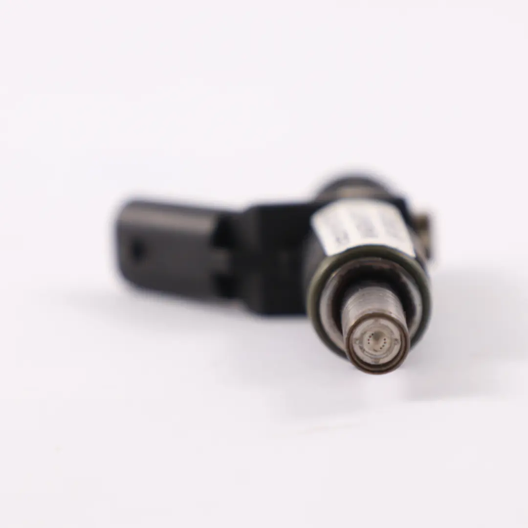 M272 Ugello iniettore carburante per Mercedes W164 W203 W204 W211 con numero di parte A2720780249 Mercedes W164 W203 W204 W211 M272 Ugello iniettore carburante - SKU A2720780249 - Numero di parte A2720780249