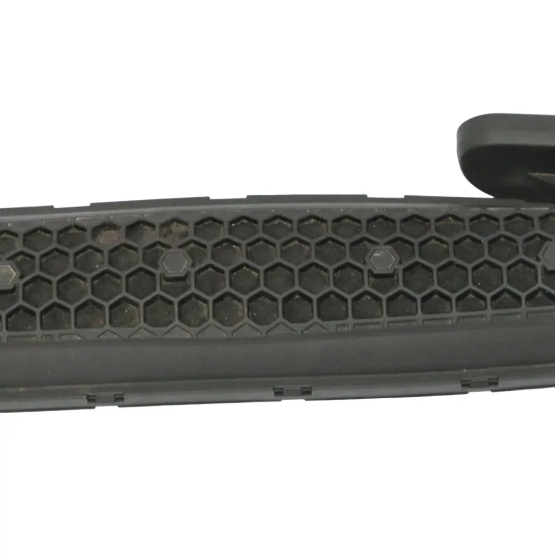 M274 Tuyau de charge d'air Tuyau du collecteur pour Mercedes R172 à propos du numéro de pièce A2740900382 Mercedes R172 M274 Tuyau de charge d'air Tuyau du collecteur - SKU A2740900382 - Numéro de pièce A2740900382