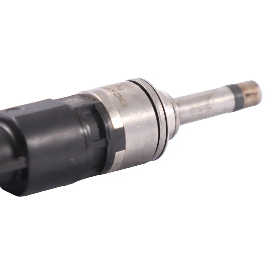 Mercedes W177 Gasolina M282 Fuel Distribuidor Combustible Inyectores - SKU A2820701000 - Número de pieza A2820701000