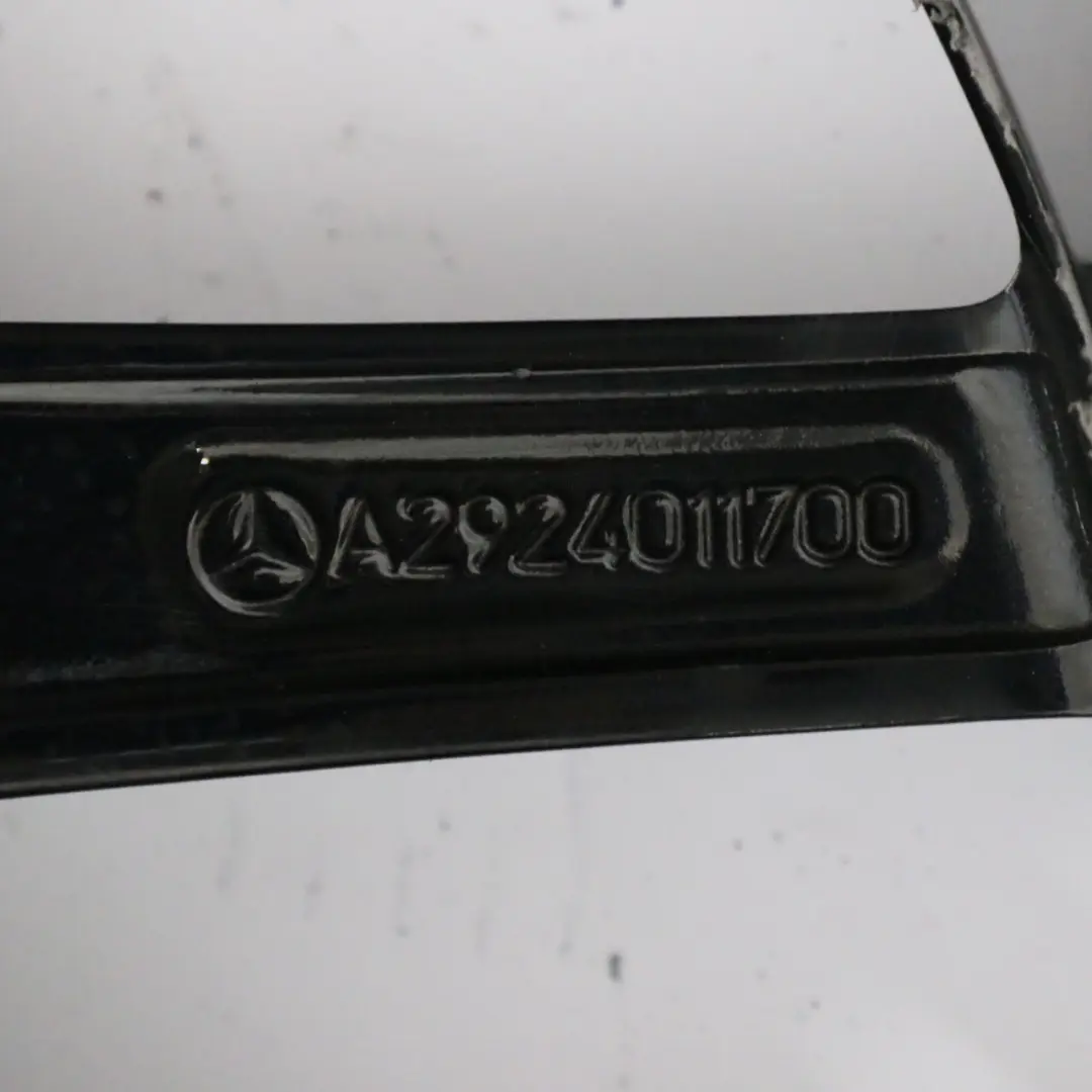 Felga Aluminiowa 21" 11J ET:38 do Mercedes C292 AMG o numerze A2924011700 Mercedes C292 AMG Felga Aluminiowa 21" 11J ET:38 - SKU A2924011700-2 - Numer Części A2924011700
