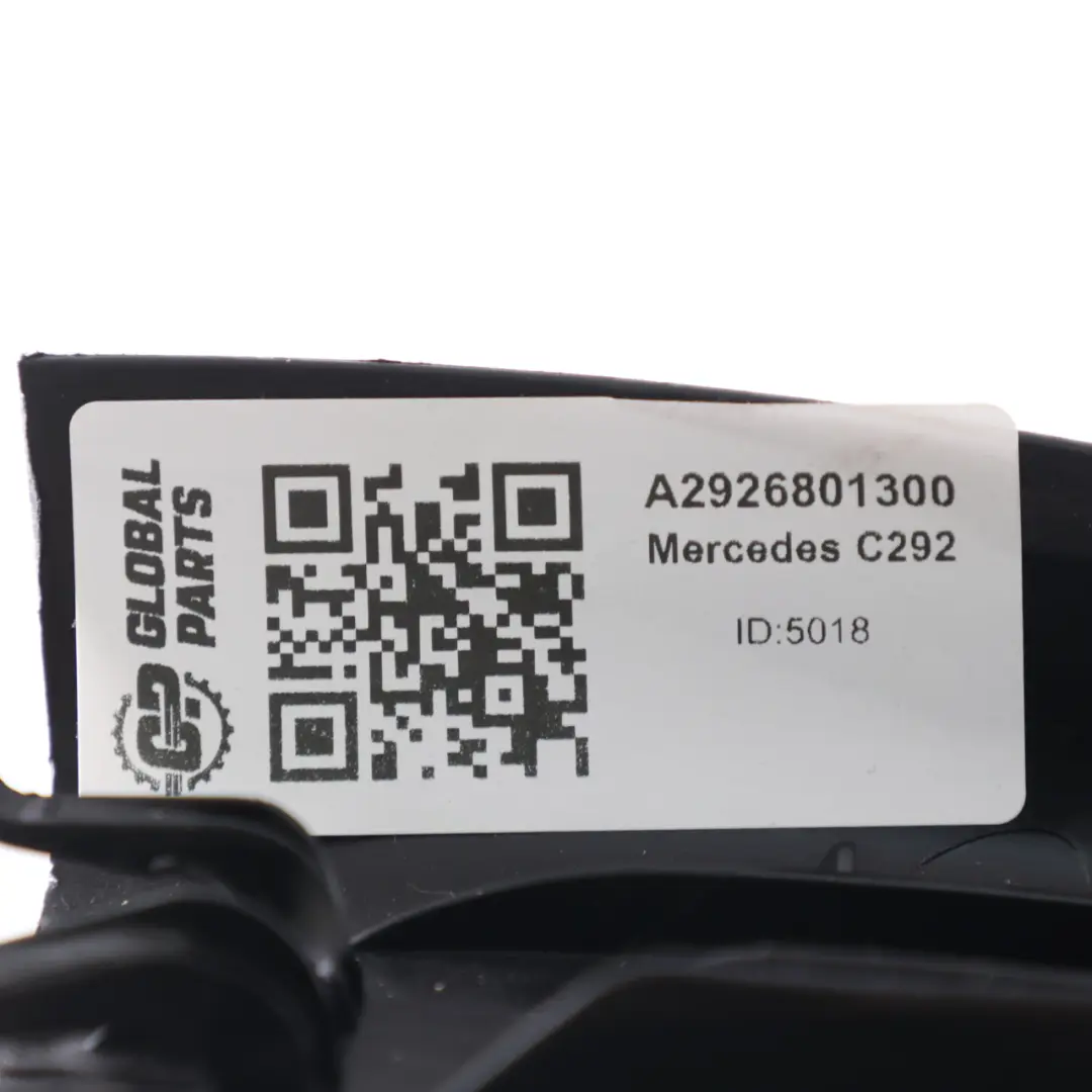 Rail Embellecedor umbral puerta trasera izquierda para Mercedes C292 con número de pieza A2926801300 Mercedes C292 Rail Embellecedor umbral puerta trasera izquierda - SKU A2926801300 - Número de pieza A2926801300