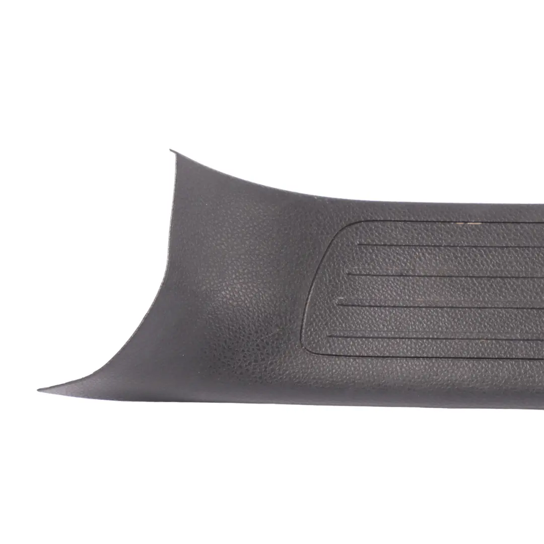 Faldón lateral puerta derecha Cubierta panel ajuste para Mercedes C292 con número de pieza A2926801400 Mercedes C292 Faldón lateral puerta derecha Cubierta panel ajuste - SKU A2926801400 - Número de pieza A2926801400