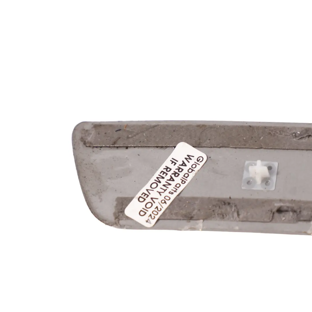 Panneau recouvrement seuil porte arrière gauche pour Mercedes W169 à propos du numéro de pièce A2926860136 Mercedes W169 Panneau recouvrement seuil porte arrière gauche - SKU A2926860136 - Numéro de pièce A2926860136