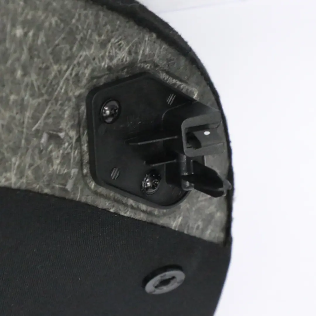 Ripiano Copertura pannello lunotto posteriore Nero per Mercedes GLE C292 con numero di parte A2926905100 Mercedes GLE C292 Ripiano Copertura pannello lunotto posteriore Nero - SKU A2926905100 - Numero di parte A2926905100