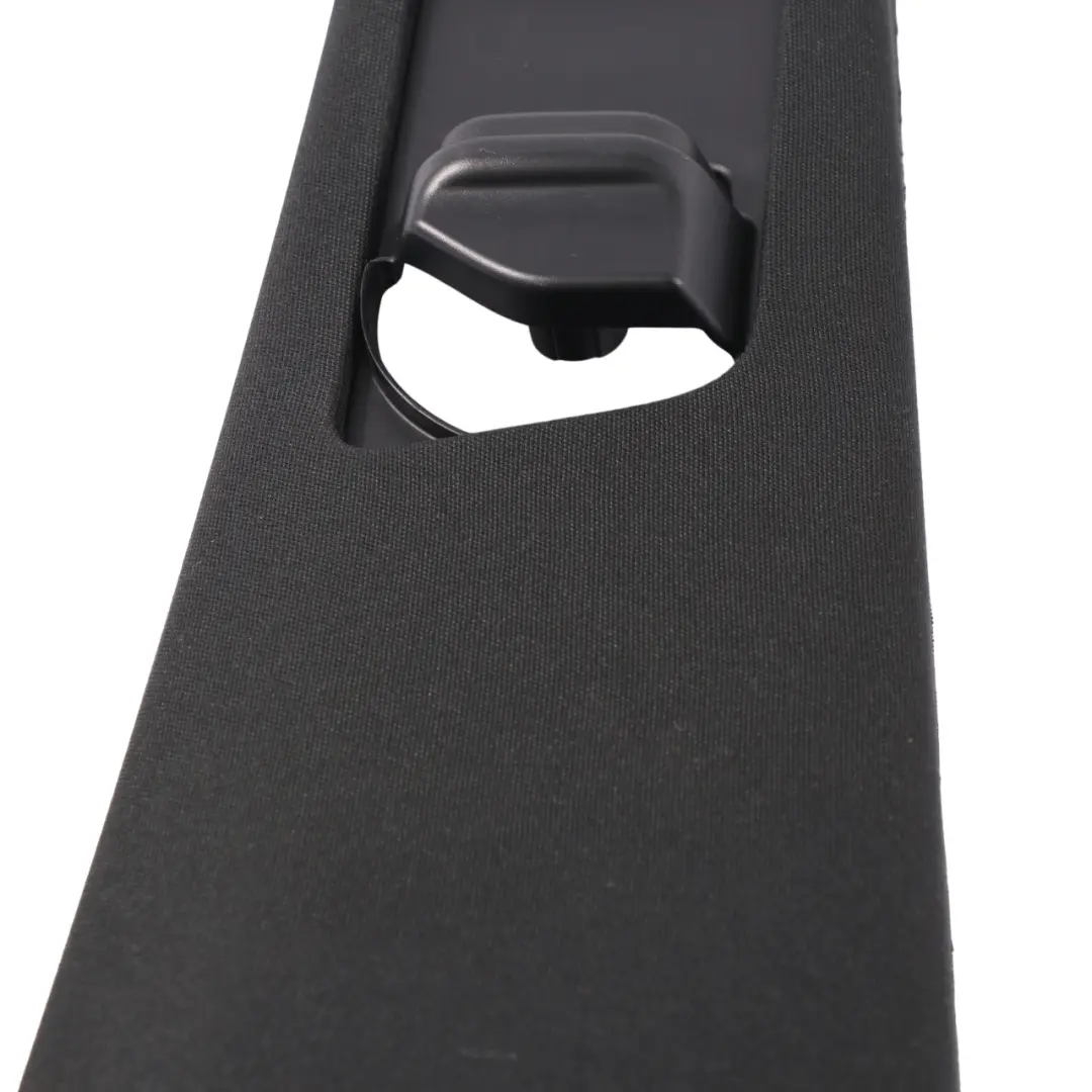 Osłona Panel Słupka B Górny do Mercedes GLE C292 o numerze A2926907200 Mercedes GLE C292 Osłona Panel Słupka B Górny - SKU A2926907200 - Numer Części A2926907200