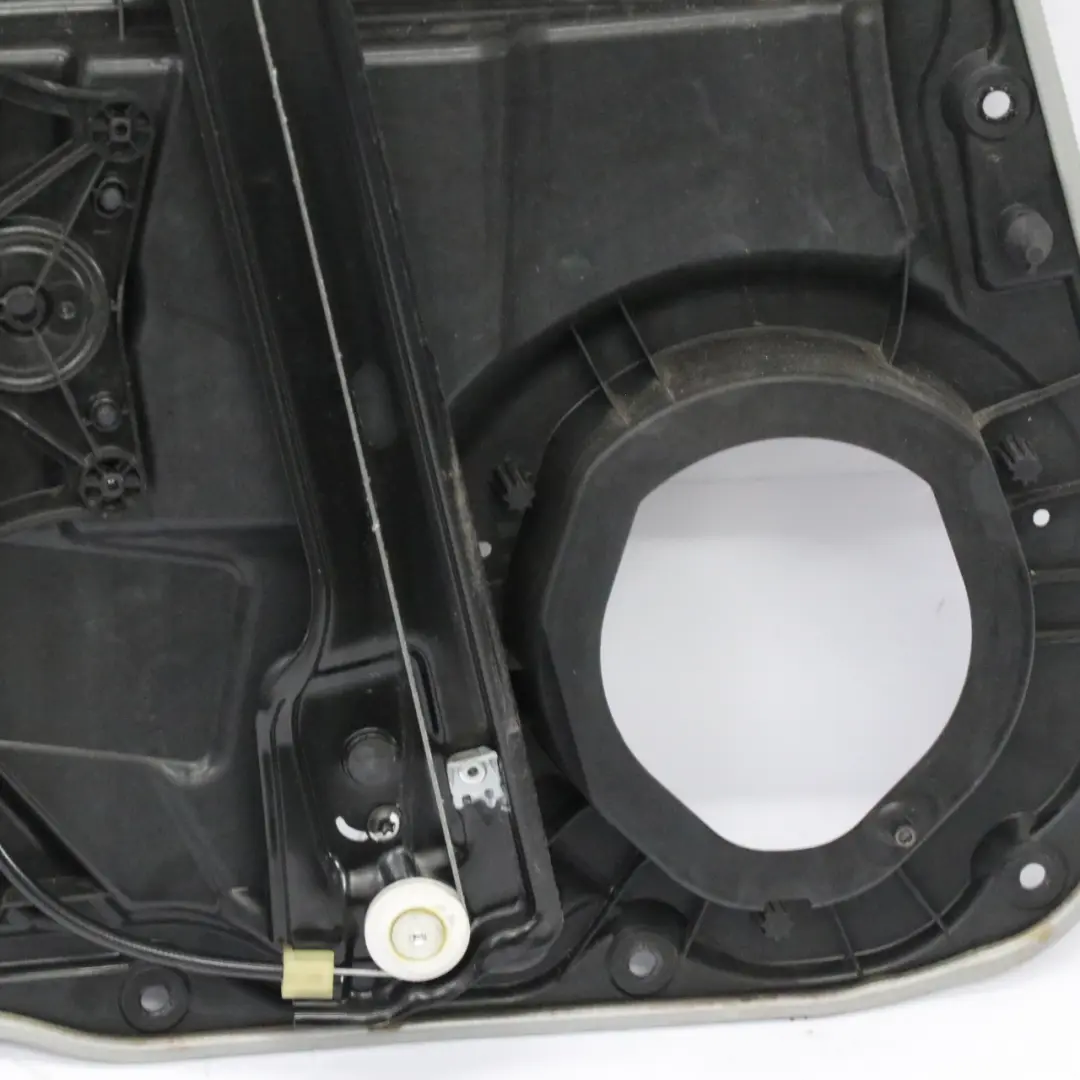 Window Regulator Lifter Panel Front Right O/S to Mercedes GLE C292 with Part number A2927204002 Mercedes GLE C292 Window Regulator Lifter Panel Front Right O/S - SKU A2927204002 - Part number A2927204002