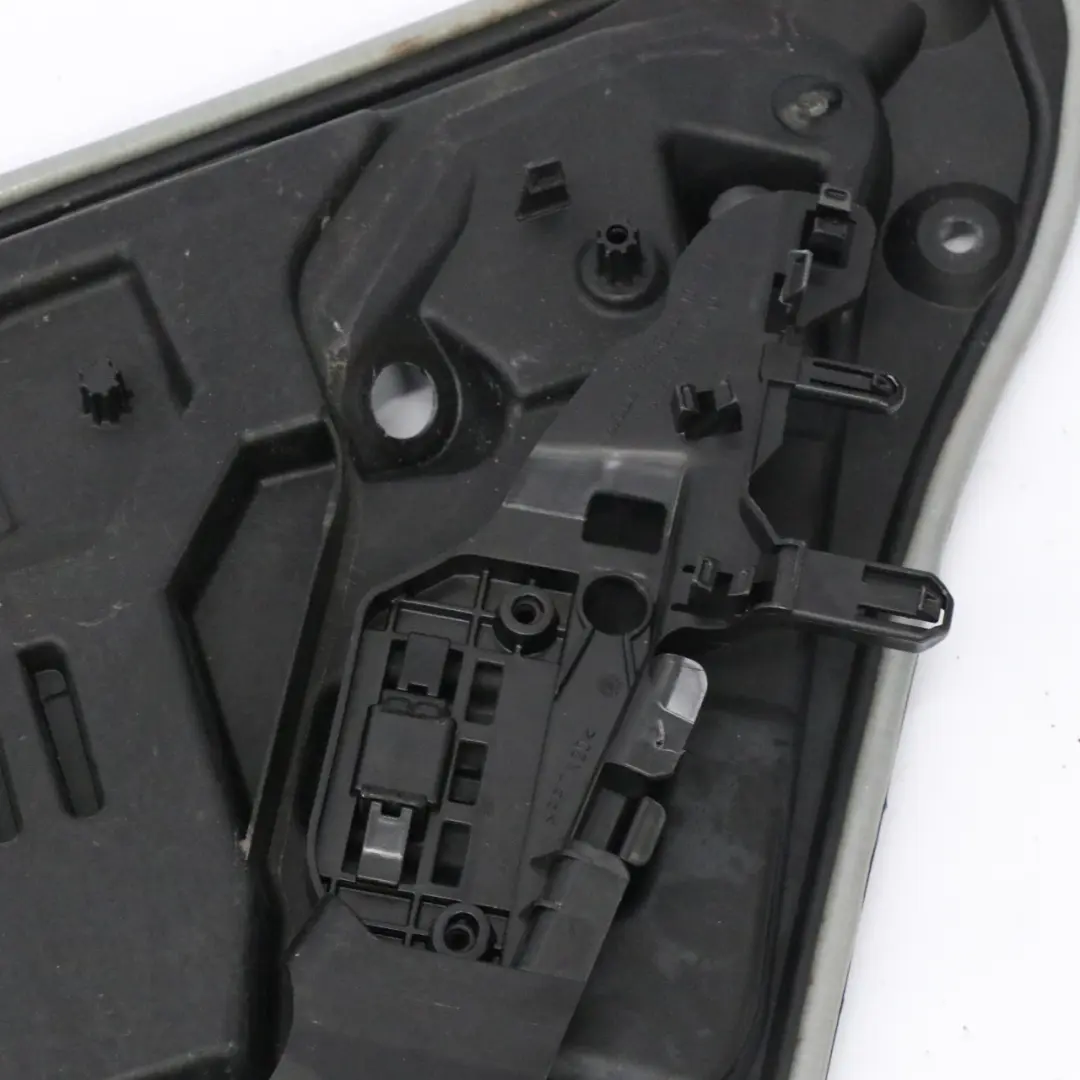 Panel elevalunas trasero izquierdo A2927302601 para Mercedes GLE C292 con número de pieza A2927302501 Mercedes GLE C292 Panel elevalunas trasero izquierdo A2927302601 - SKU A2927302501 - Número de pieza A2927302501