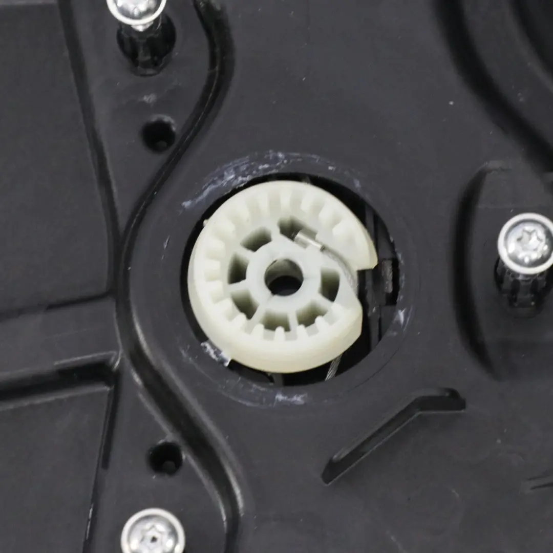 Pannello alzacristalli posteriore destro per Mercedes GLE C292 con numero di parte A2927302601 Mercedes GLE C292 Pannello alzacristalli posteriore destro - SKU A2927302601 - Numero di parte A2927302601