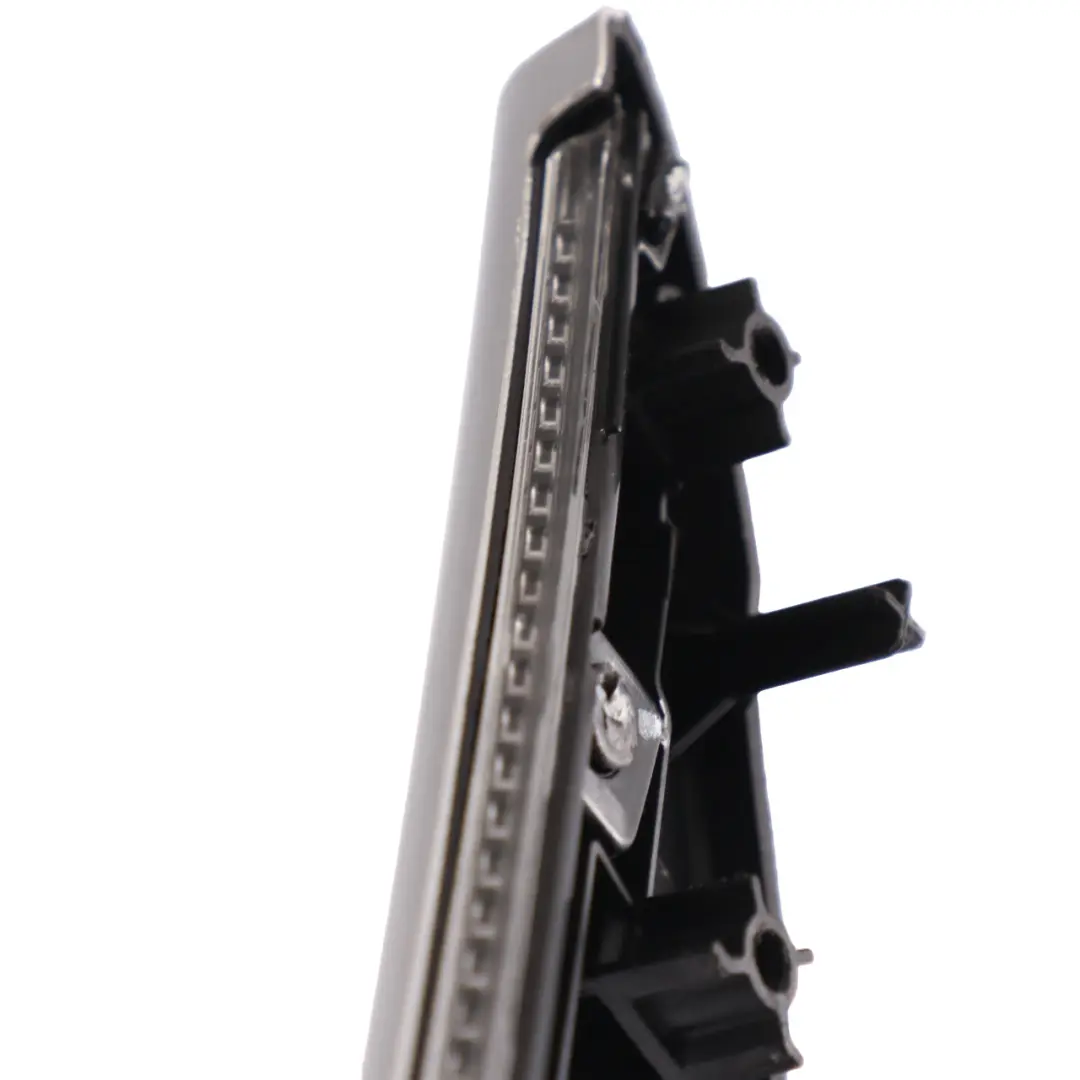 Mercedes C292 Bande recouvrement porte arrière droite Trim Alu - SKU A2927306200 - Numéro de pièce A2927306200
