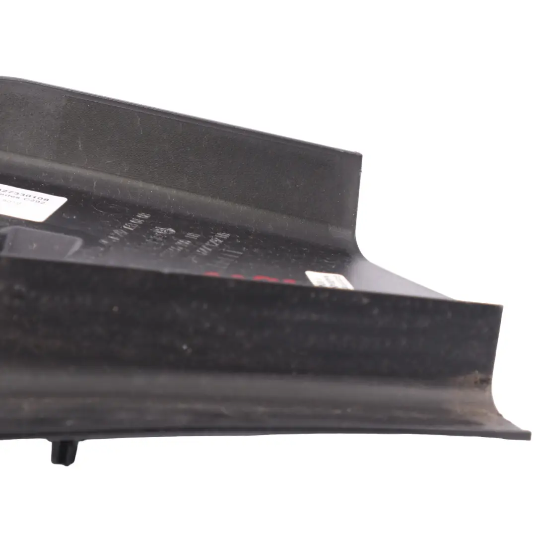 Couvercle garniture serrure porte arrière gauche pour Mercedes C292 à propos du numéro de pièce A2927330108 Mercedes C292 Couvercle garniture serrure porte arrière gauche - SKU A2927330108 - Numéro de pièce A2927330108