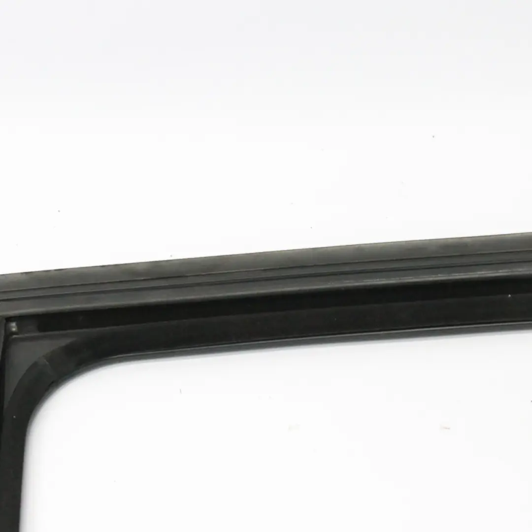 Mercedes C292 Joint de Porte Fenêtre Arrière Gauche Cadre Guide - SKU A2927350125 - Numéro de pièce A2927350125