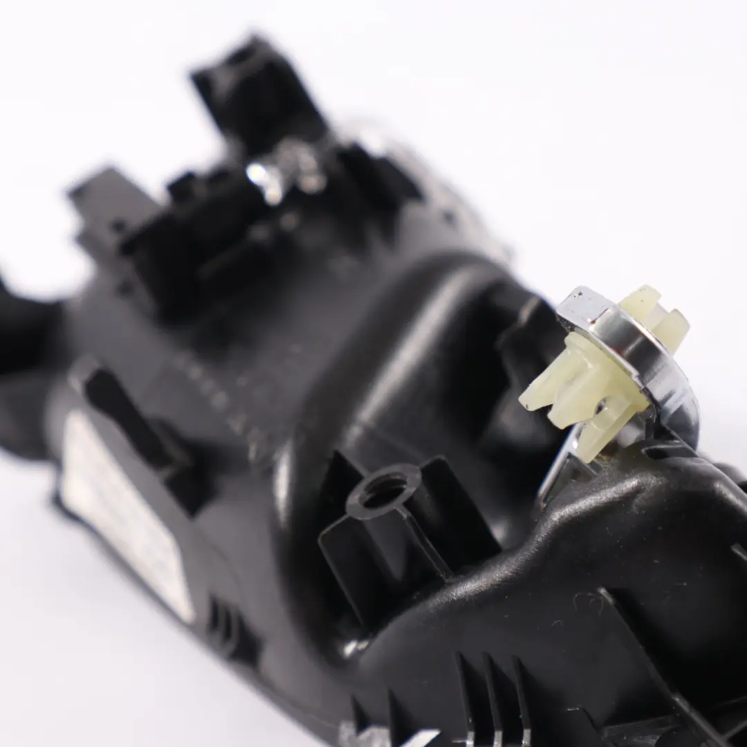 Door Card Interior Handle Grab Front Right O/S Black to Mercedes C292 with Part number A2927600400 Mercedes C292 Door Card Interior Handle Grab Front Right O/S Black - SKU A2927600400 - Part number A2927600400