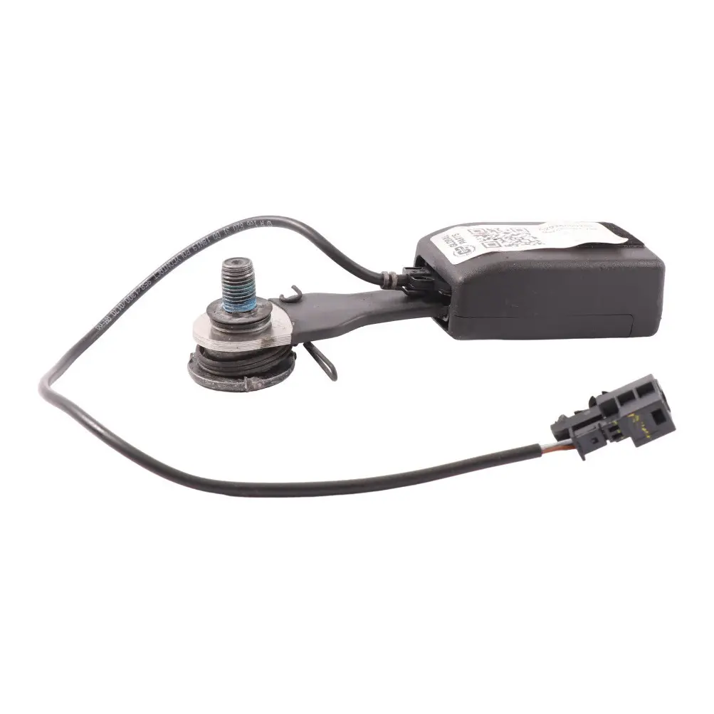 Loquet ceinture boucle siège arrière droite pour Mercedes GLE C292 à propos du numéro de pièce A2928600269 Mercedes GLE C292 Loquet ceinture boucle siège arrière droite - SKU A2928600269 - Numéro de pièce A2928600269