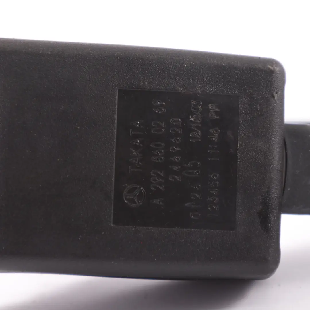 Loquet ceinture boucle siège arrière droite pour Mercedes GLE C292 à propos du numéro de pièce A2928600269 Mercedes GLE C292 Loquet ceinture boucle siège arrière droite - SKU A2928600269 - Numéro de pièce A2928600269