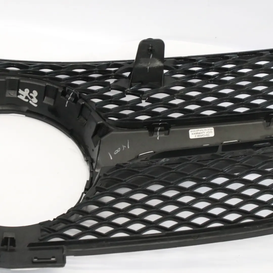 Front Grille Radiator Grid Cover to Mercedes GLE C292 Coupe with Part number A2928880060 Mercedes GLE C292 Coupe Front Grille Radiator Grid Cover - SKU A2928880060 - Part number A2928880060