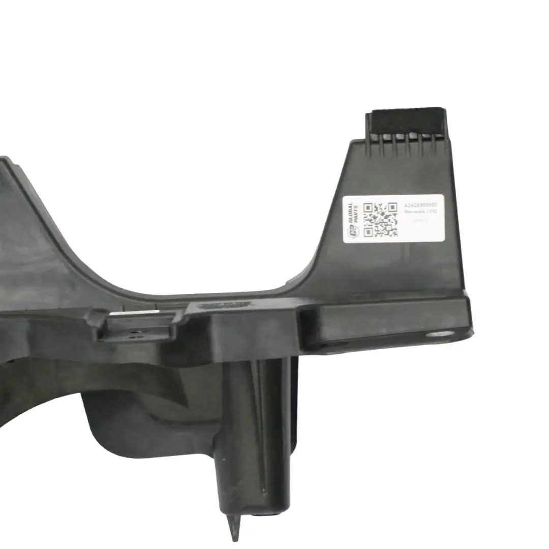 Koffer Raum Heck Klappe Hinten Schloss Abdeckung Links für Mercedes W213 mit Teilenummer A2928900600 Mercedes W213 Koffer Raum Heck Klappe Hinten Schloss Abdeckung Links - SKU A2928900600 - Teilenummer A2928900600