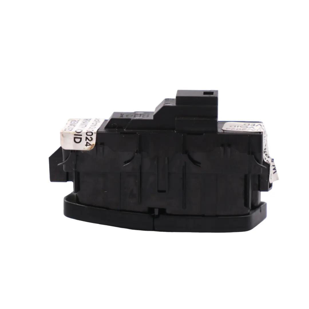 Interruptor Cierre Centralizado Puerta Delantera Izquierda para Mercedes GLE C292 con número de pieza A2929054700 Mercedes GLE C292 Interruptor Cierre Centralizado Puerta Delantera Izquierda - SKU A2929054700 - Número de pieza A2929054700