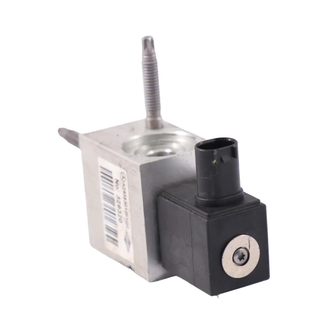 Valvola di espansione A/C Valvola di condizionamento per Mercedes H243 con numero di parte A2938301201 Mercedes H243 Valvola di espansione A/C Valvola di condizionamento - SKU A2938301201 - Numero di parte A2938301201