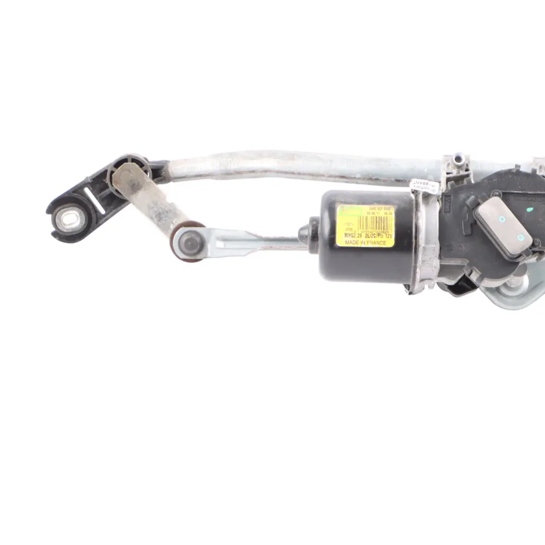 Wiper Motor Front Windscreen Linkage System to Mercedes W415 with Part number A4158204500 Mercedes W415 Wiper Motor Front Windscreen Linkage System - SKU A4158204500 - Part number A4158204500