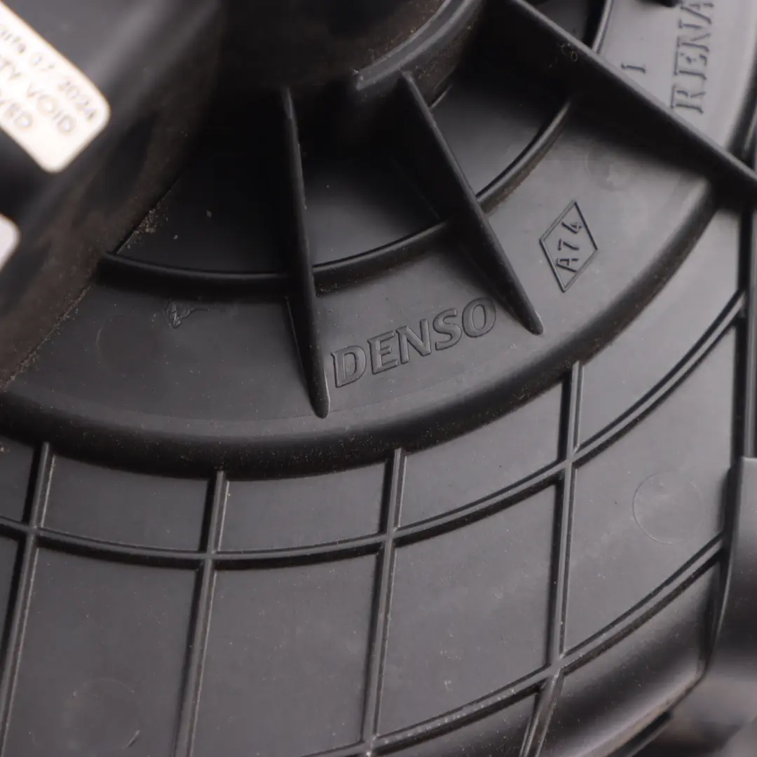 Chauffage Moteur Ventilateur pour Mercedes W415 à propos du numéro de pièce A4158350700 Mercedes W415 Chauffage Moteur Ventilateur - SKU A4158350700 - Numéro de pièce A4158350700