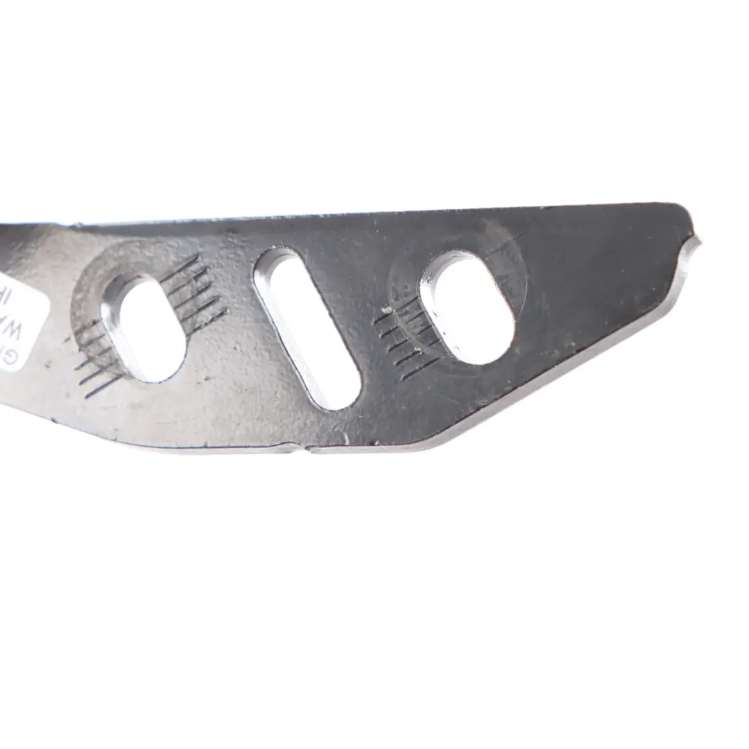 Porta scorrevole posteriore destra Cerniera rullo per Mercedes Vito W447 con numero di parte A4477600147 Mercedes Vito W447 Porta scorrevole posteriore destra Cerniera rullo - SKU A4477600147 - Numero di parte A4477600147