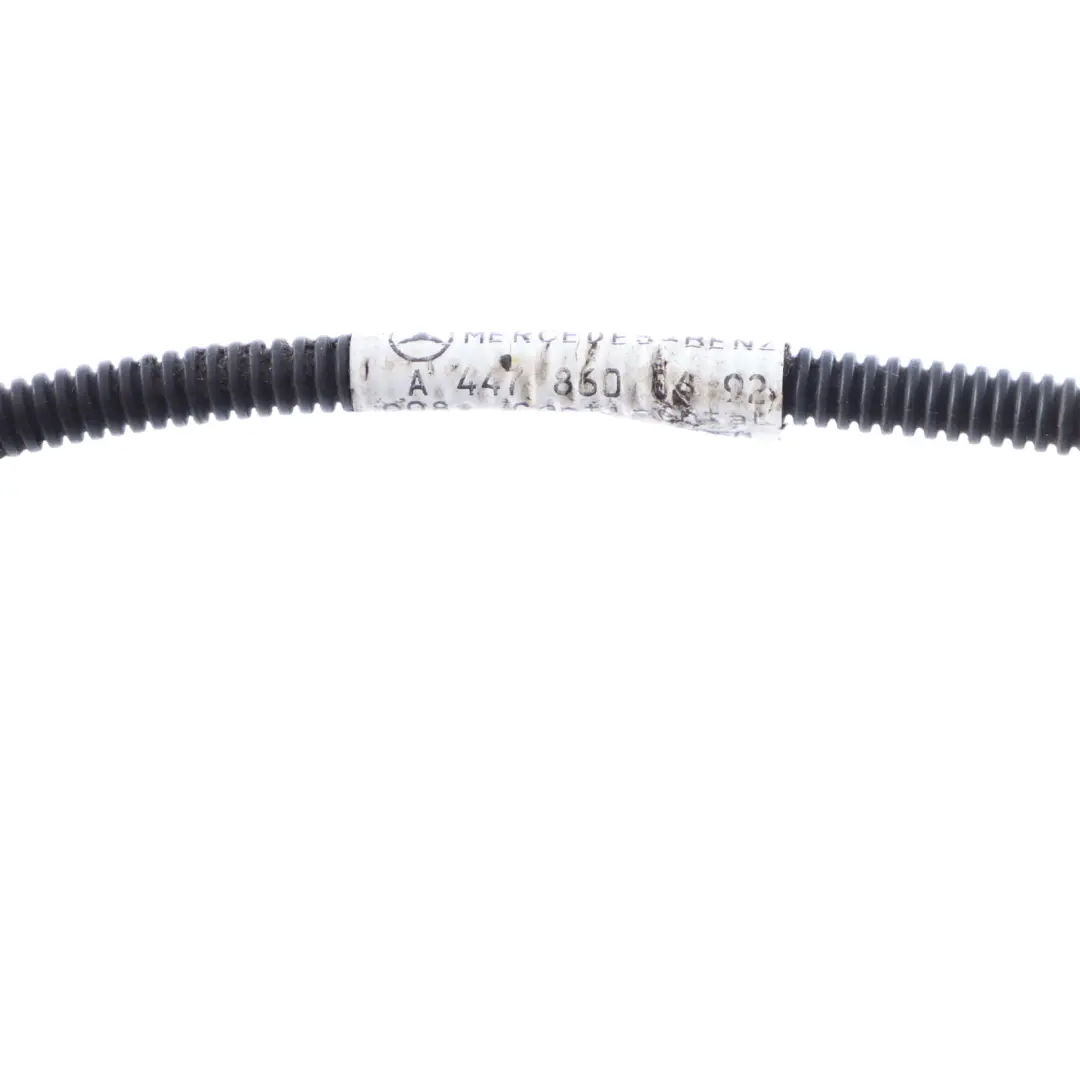 Conduite De Lave-Glace pour Mercedes Vito W447 à propos du numéro de pièce A4478600492 Mercedes Vito W447 Conduite De Lave-Glace - SKU A4478600492 - Numéro de pièce A4478600492