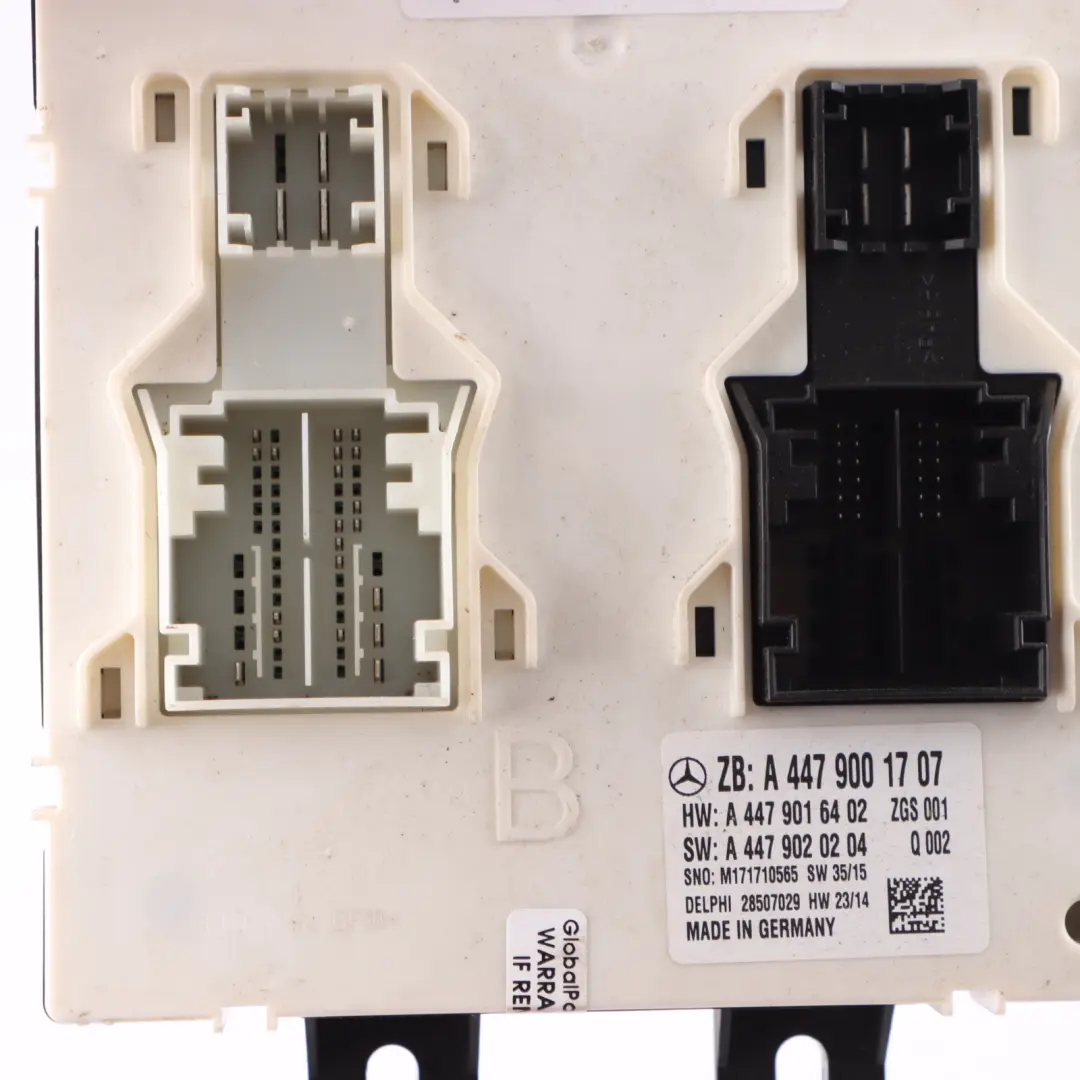 SAM Control Unit Modulo Scatola Fusibili per Mercedes Vito W447 Comfort con numero di parte A4479001707 Mercedes Vito W447 Comfort SAM Control Unit Modulo Scatola Fusibili - SKU A4479001707 - Numero di parte A4479001707