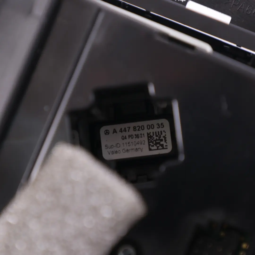Roof Light Reading Lamp Interior Switch Panel to Mercedes Vito W447 with Part number A4479009011 Mercedes Vito W447 Roof Light Reading Lamp Interior Switch Panel - SKU A4479009011-1 - Part number A4479009011