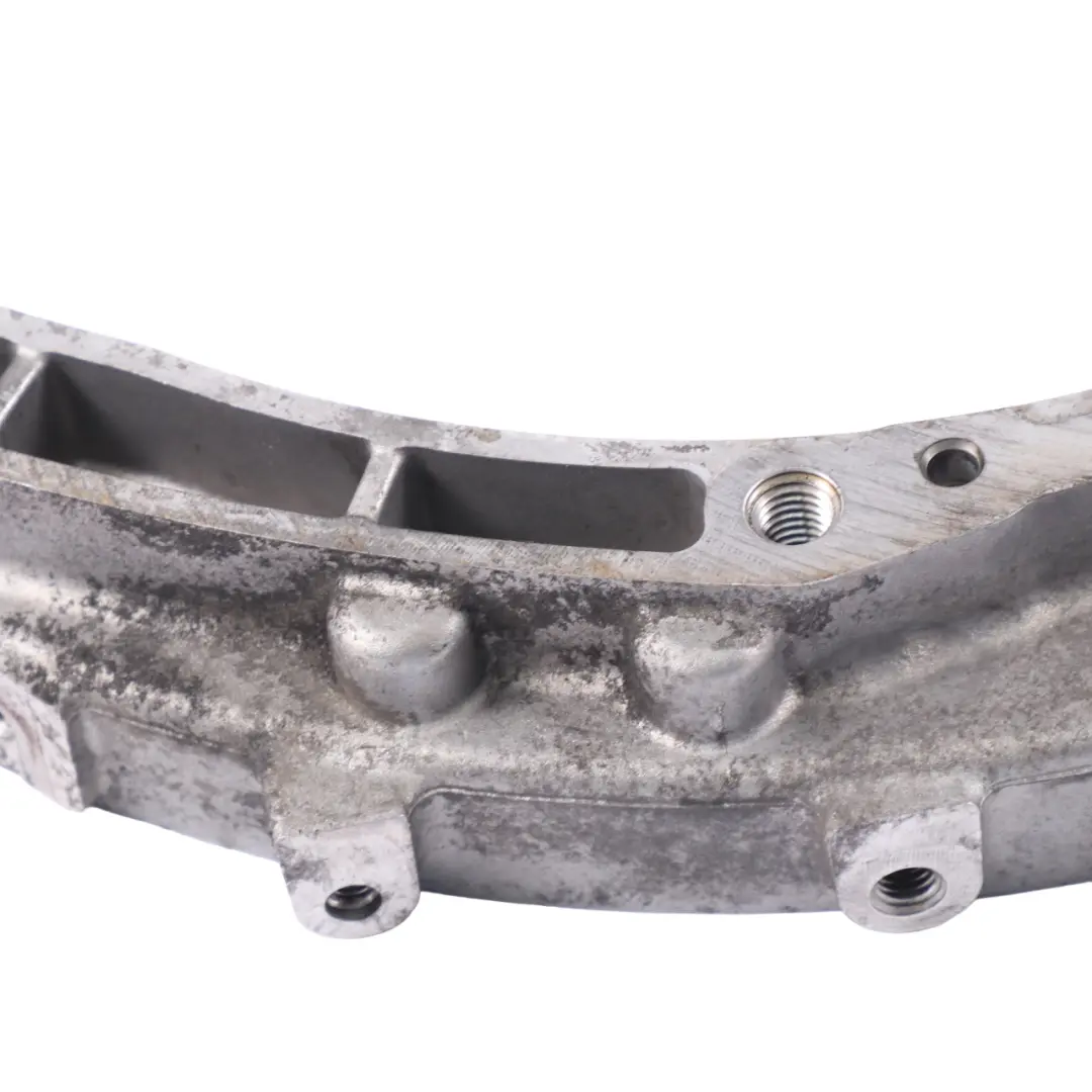 Flangia piastra intermedia per Mercedes W205 con numero di parte A6260102900 Mercedes W205 Flangia piastra intermedia - SKU A6260102900 - Numero di parte A6260102900
