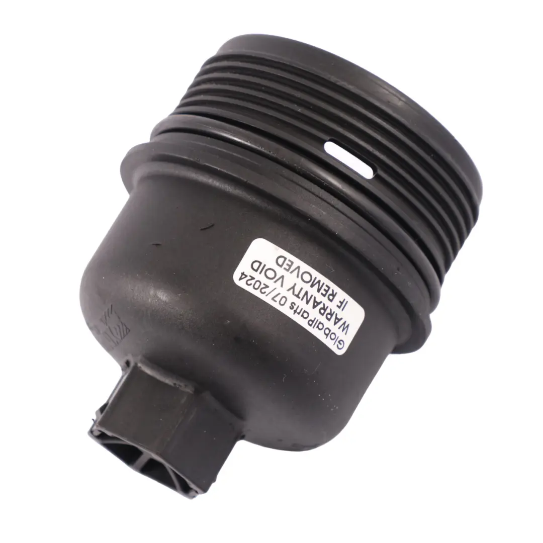 Tapa del filtro de aceite Mercedes W205 para con número de pieza A6261840100 Tapa del filtro de aceite Mercedes W205 - SKU A6261840100 - Número de pieza A6261840100