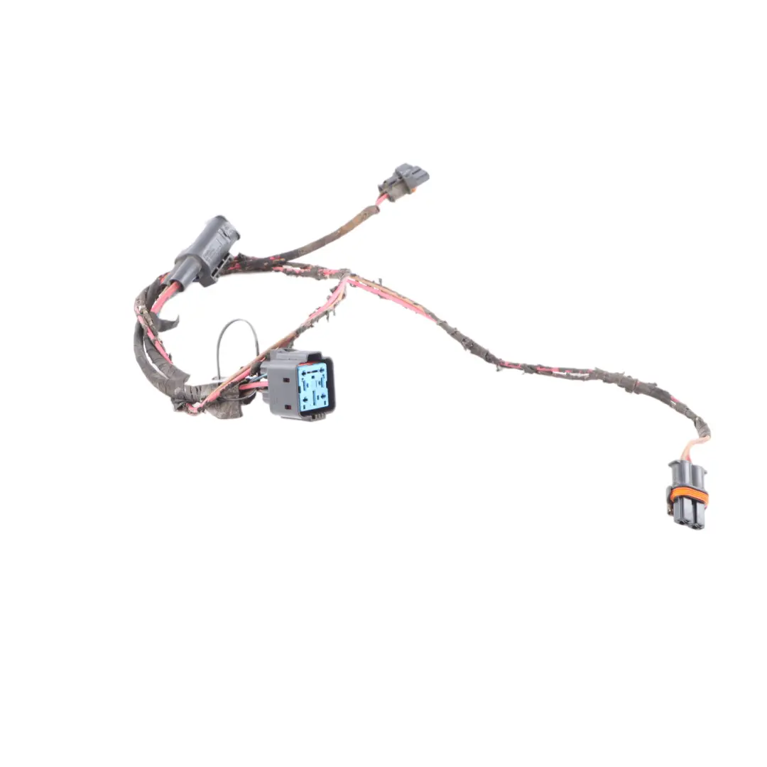 OM651 Diesel Radiator Fan Wiring Harness to Mercedes Vito W639 with Part number A6394406351 Mercedes Vito W639 OM651 Diesel Radiator Fan Wiring Harness - SKU A6394406351 - Part number A6394406351