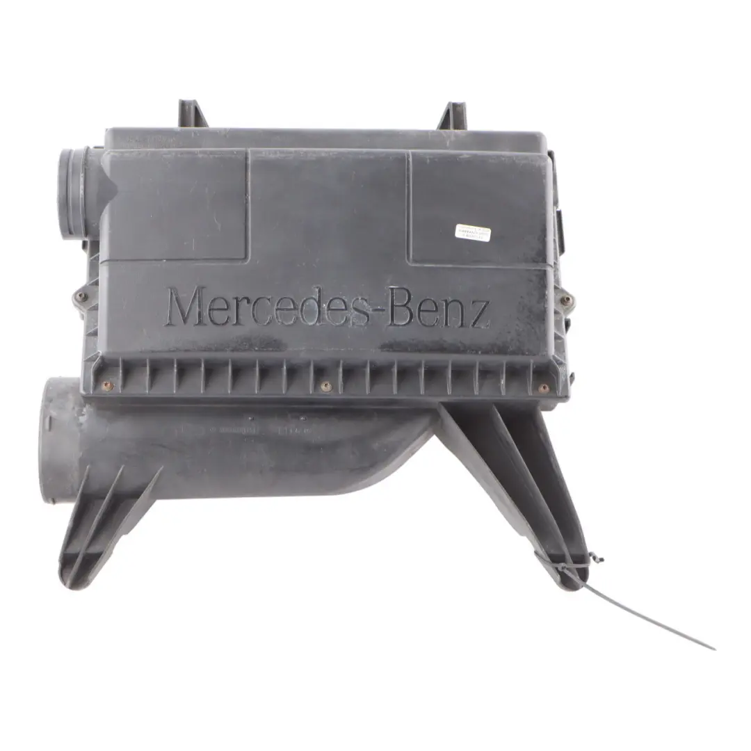 Mercedes-Benz Vito W639 Scatola filtro Alloggiamento silenziatore per con numero di parte A6395282506 Mercedes-Benz Vito W639 Scatola filtro Alloggiamento silenziatore - SKU A6395282506 - Numero di parte A6395282506