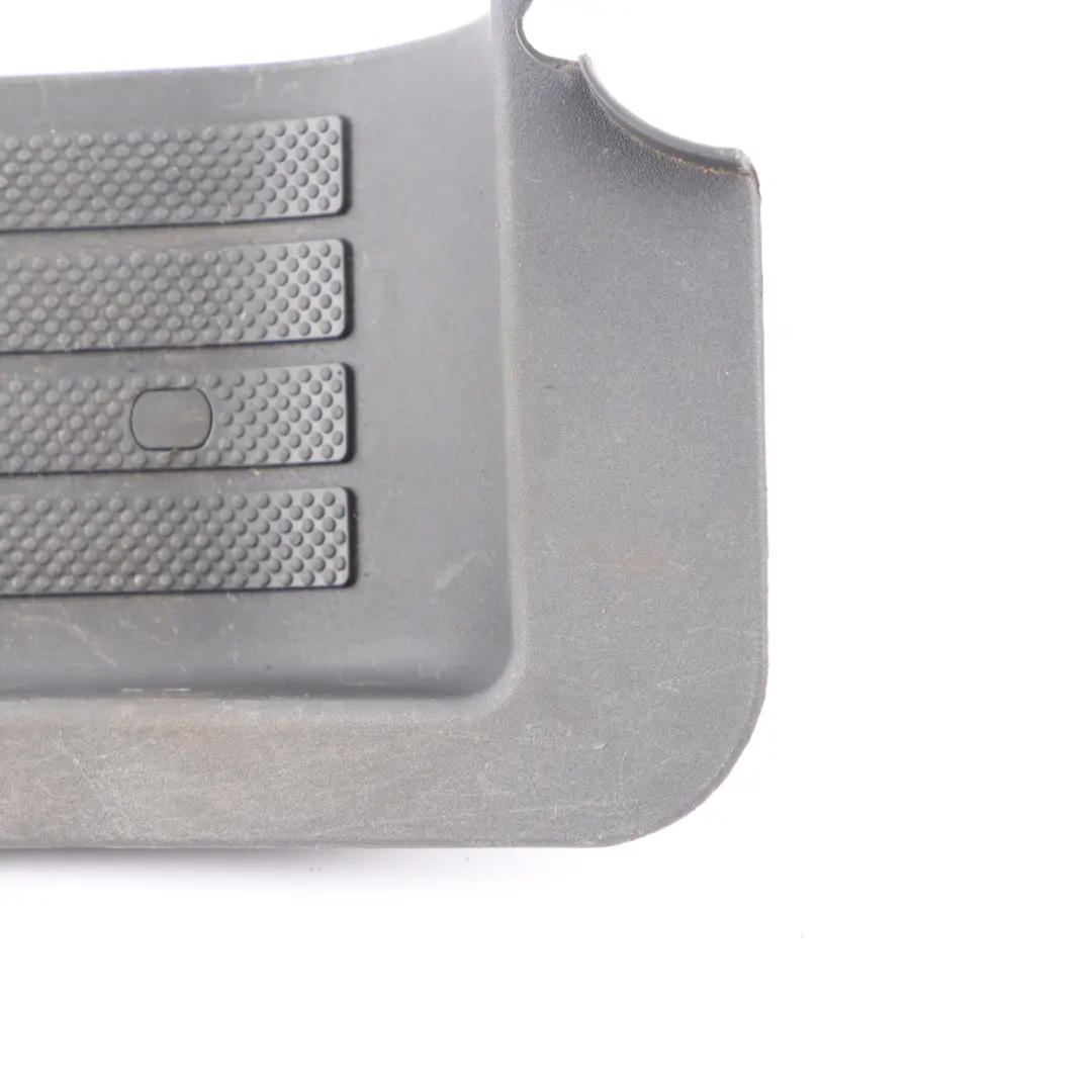 Mercedes Vito W639 Trittbrett vorne links Tür Eingang Abdeckung Verkleidung - SKU A6396860010 - Teilenummer A6396860010