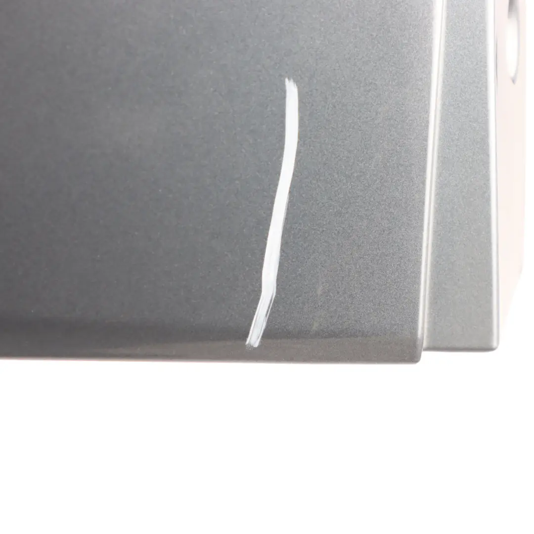 Cubierta Riel Lateral Trasero Derecho Puerta Corredera Gris - 368 para Mercedes W639 con número de pieza A6396913108 Mercedes W639 Cubierta Riel Lateral Trasero Derecho Puerta Corredera Gris - 368 - SKU A6396913108-FLG - Número de pieza A6396913108