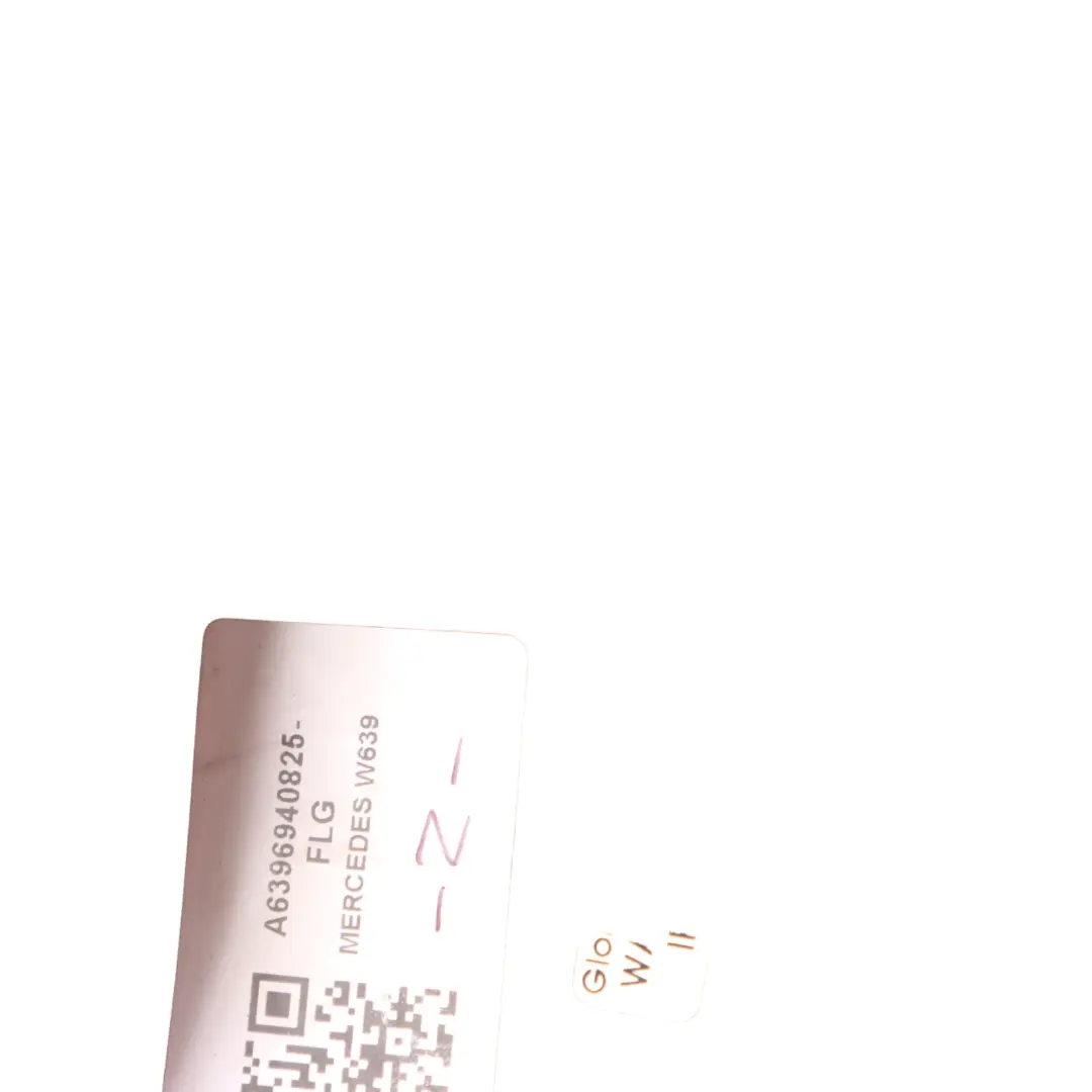 Parachoques trasero derecho Esquina Borde Flint Gris - 368 para Mercedes Vito W639 con número de pieza A6396940825 Mercedes Vito W639 Parachoques trasero derecho Esquina Borde Flint Gris - 368 - SKU A6396940825-FLG - Número de pieza A6396940825