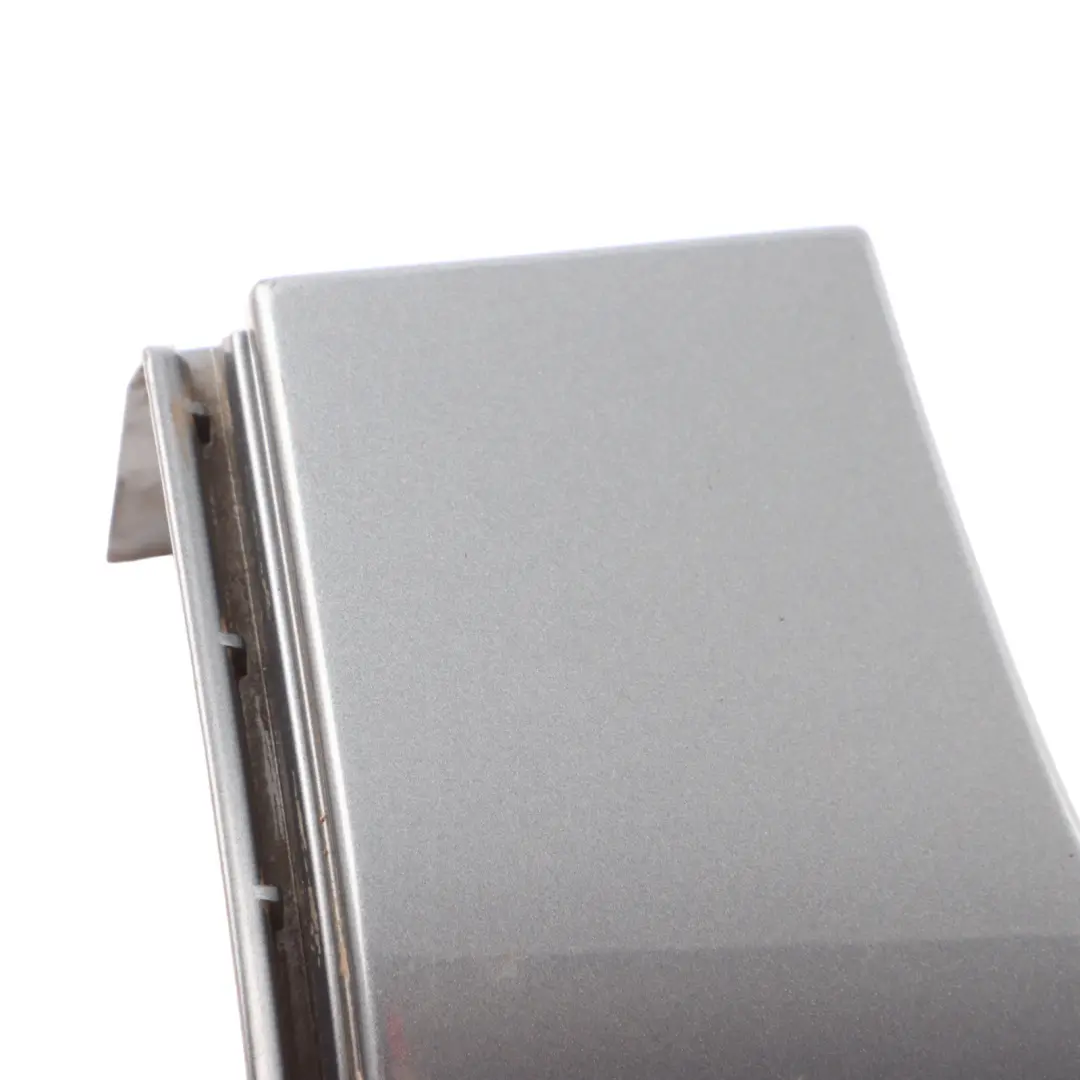 Parachoques trasero derecho Esquina Borde Flint Gris - 368 para Mercedes Vito W639 con número de pieza A6396940825 Mercedes Vito W639 Parachoques trasero derecho Esquina Borde Flint Gris - 368 - SKU A6396940825-FLG - Número de pieza A6396940825