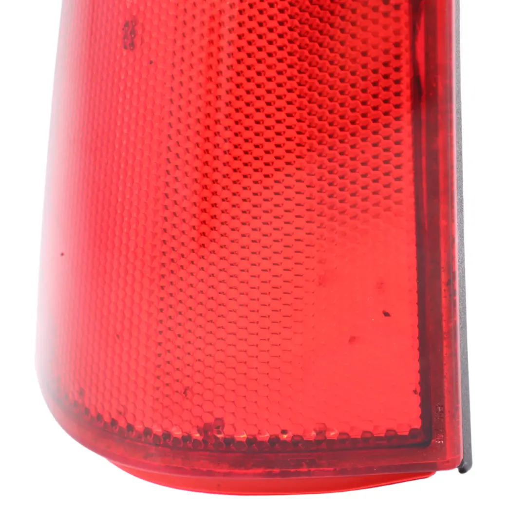  Mercedes-Benz Vito W639 Feu arrière gauche Panneau latéral - SKU A6398200564-1 - Numéro de pièce A6398200564