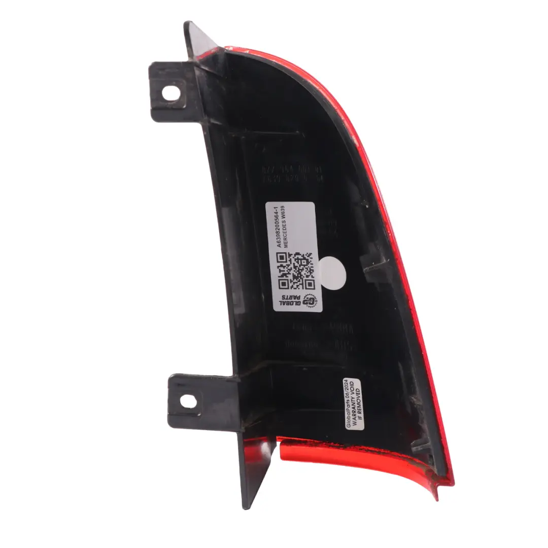  Mercedes-Benz Vito W639 Feu arrière gauche Panneau latéral - SKU A6398200564-1 - Numéro de pièce A6398200564