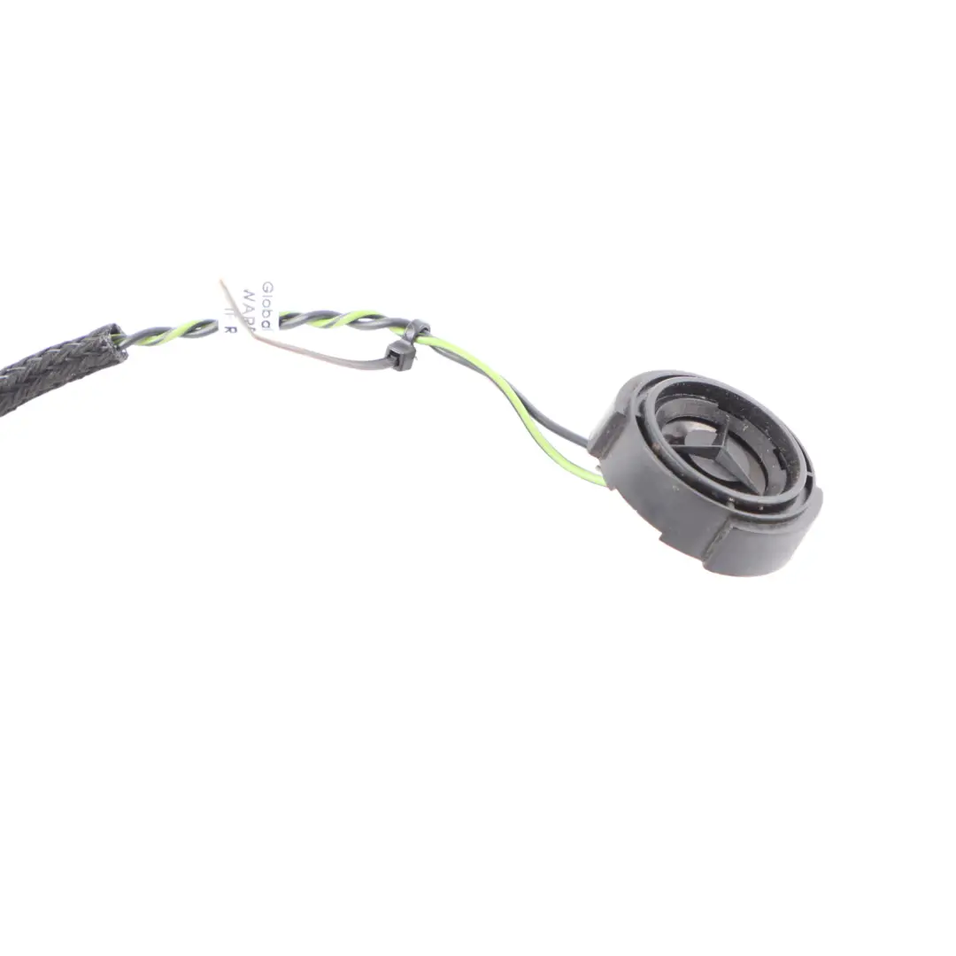 Mercedes Vito W639 Tweeter Panneau Latéral Arrière Droit Gauche - SKU A6398271760 - Numéro de pièce A6398271760