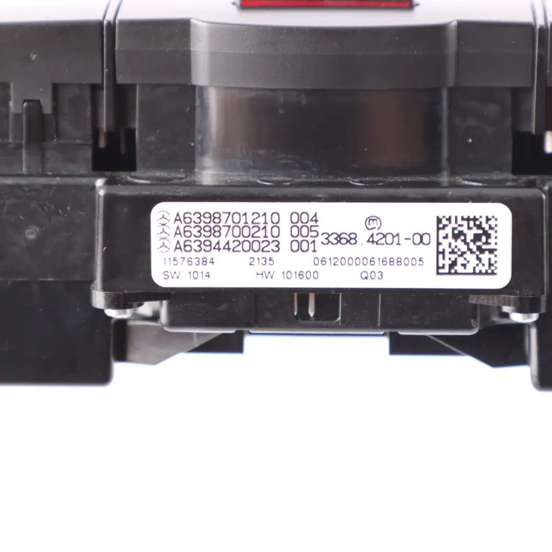 Bloque Interruptores Bloqueo ASR Triángulo Peligro para Mercedes W639 con número de pieza A6398701210 Mercedes W639 Bloque Interruptores Bloqueo ASR Triángulo Peligro - SKU A6398701210 - Número de pieza A6398701210