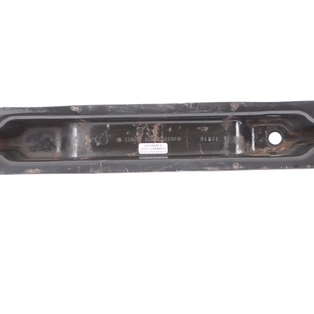 Support Fixation Au Sol Rail Siège 2E Rangée pour Mercedes Vito W639 à propos du numéro de pièce A6399500074 Mercedes Vito W639 Support Fixation Au Sol Rail Siège 2E Rangée - SKU A6399500074 - Numéro de pièce A6399500074