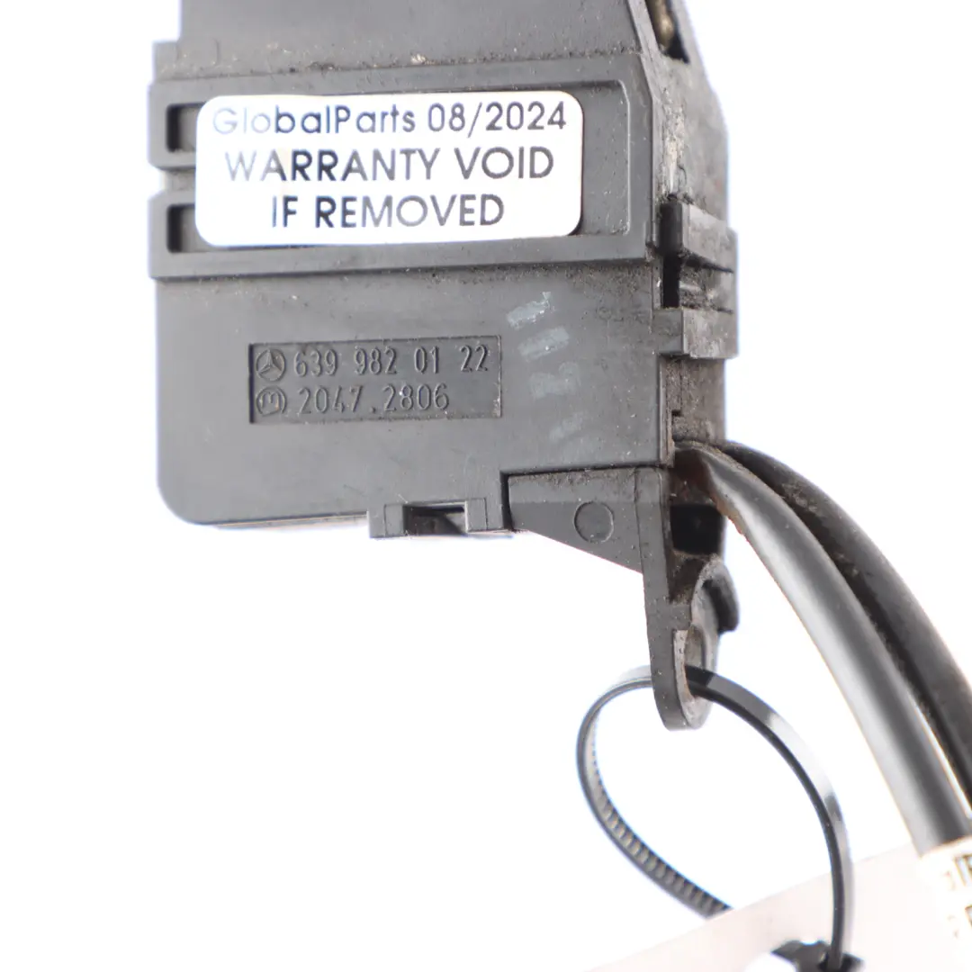 Anti Theft Alarm Switch Wiring Loom Cable to Mercedes Vito W639 with Part number A6399820122 Mercedes Vito W639 Anti Theft Alarm Switch Wiring Loom Cable - SKU A6399820122 - Part number A6399820122