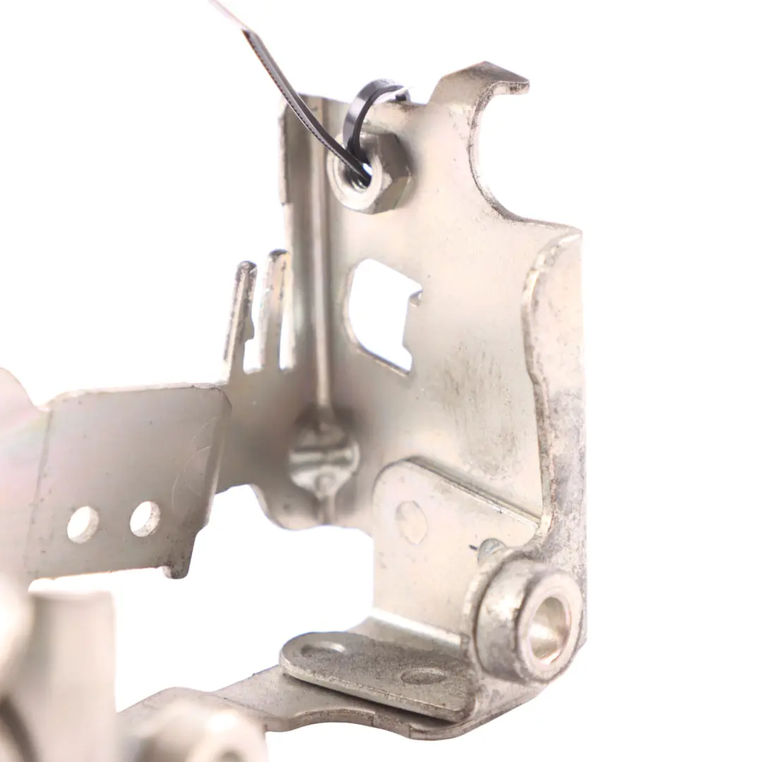  Staffa motore Mercedes W204 W212 OM642 Supporto sensore tempearatura - SKU A6420101040 - Numero di parte A6420101040