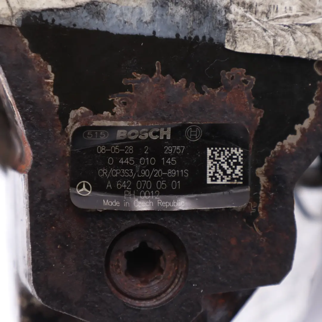 Mercedes W164 W203 W211 OM642 Bomba de combustible de alta presión - SKU A6420700501-1 - Número de pieza A6420700501