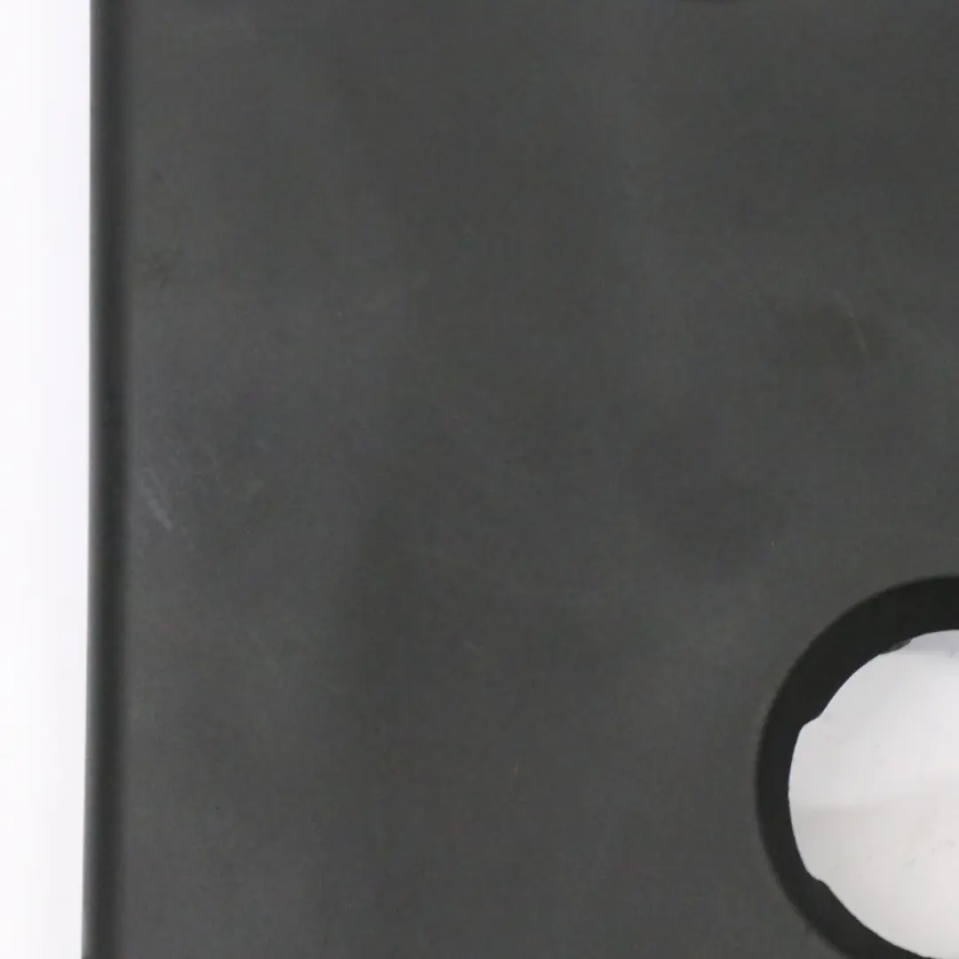  Capot moteur Mercedes W639 W906 OM651 Diesel Top Acoustic Panel - SKU A6510100267-2 - Numéro de pièce A6510100267